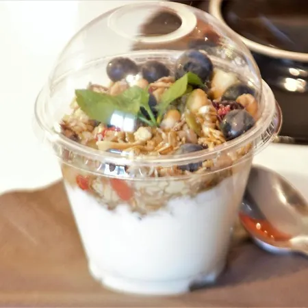 In - Potulicka Hotel *