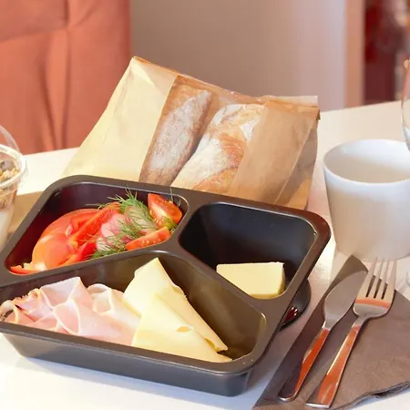 Hotel In - Potulicka *