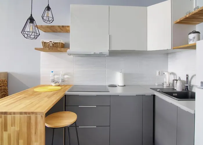 Hotel In - Potulicka Szczecin