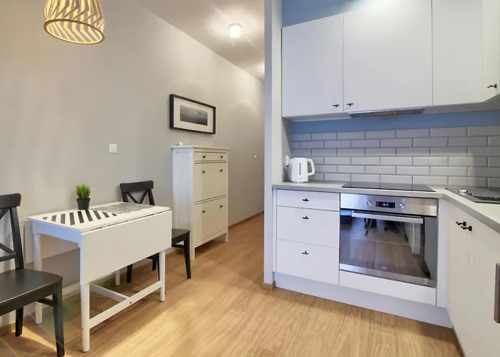 In - Potulicka * 슈체친