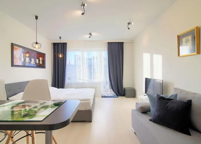 In - Potulicka Hotel