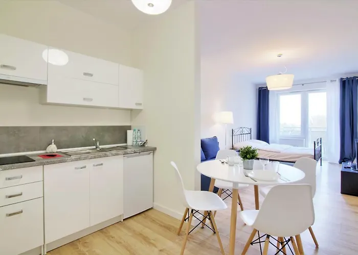 In - Potulicka Hotel *